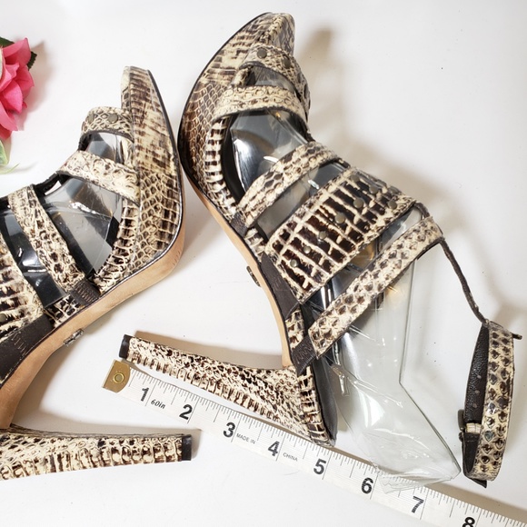 BCBG Maxazria snakeskin platform sandals, 7 - Picture 7 of 8